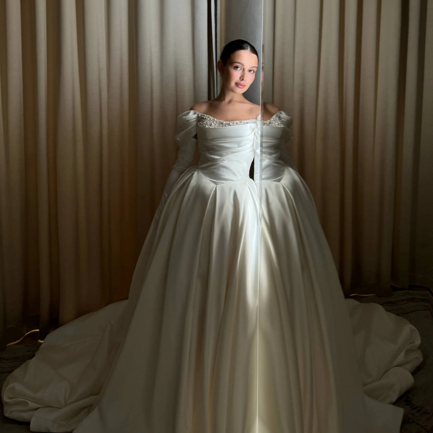 Elegant Satin Puff Shoulder Glove Long Sleeves Rhinestones Bridal Gown, Right