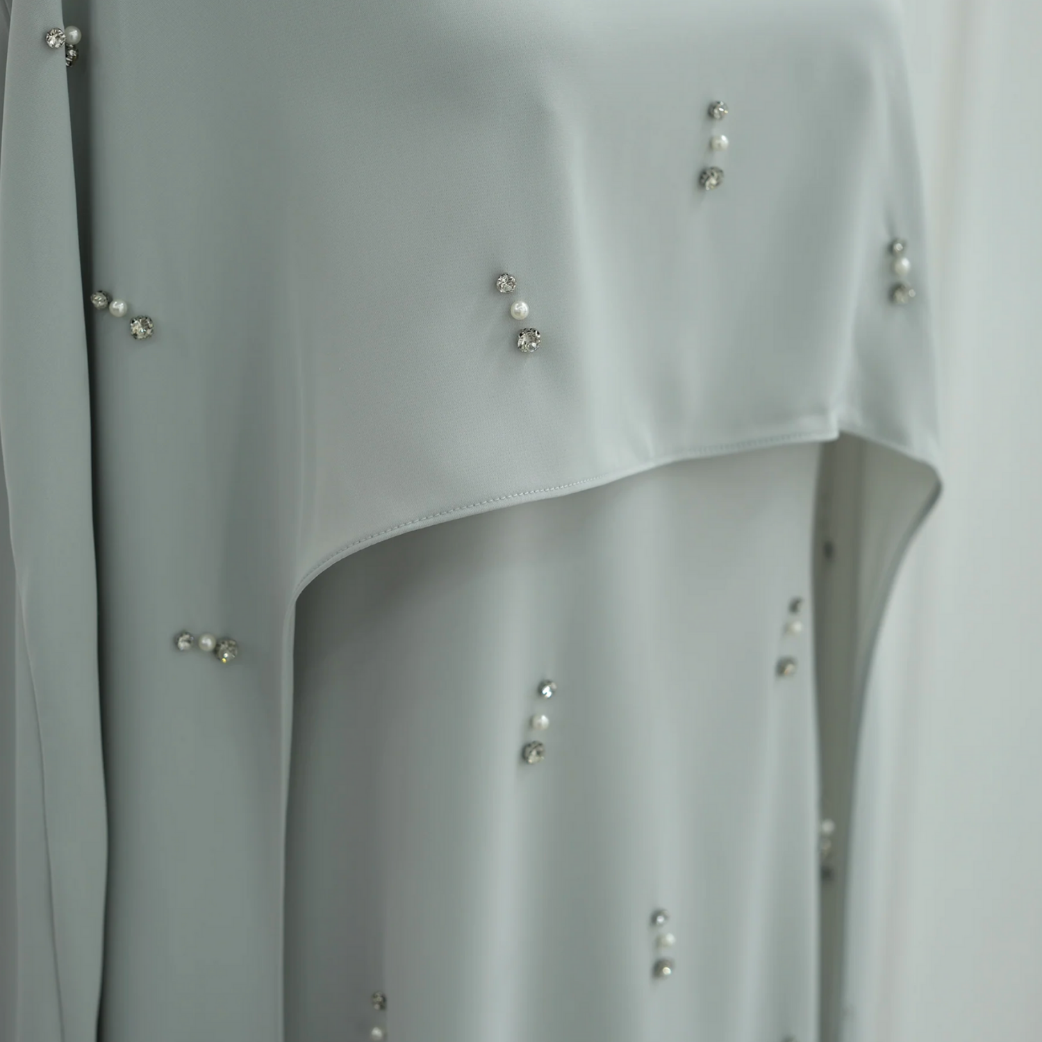 Green Pearl Rhinestone Long Drape Sleeves Evening Dress (Abaya)