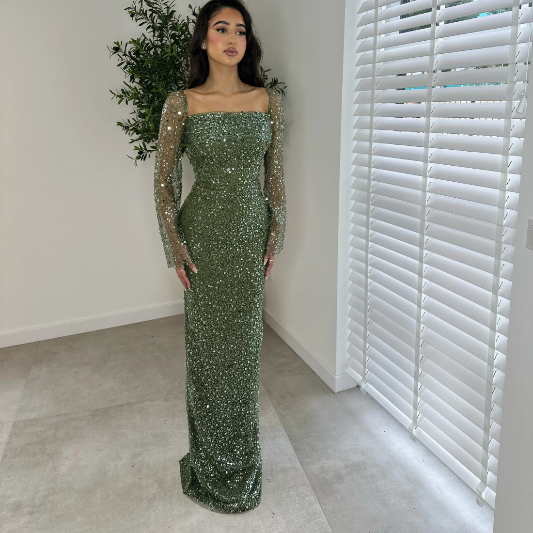 Green Sparkly Glitter Long Sleeves Satin Train Evening Gown, Without Train