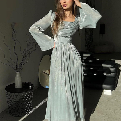 Green Chiffon Pleated Flare Sleeves Evening Dress, Full Body